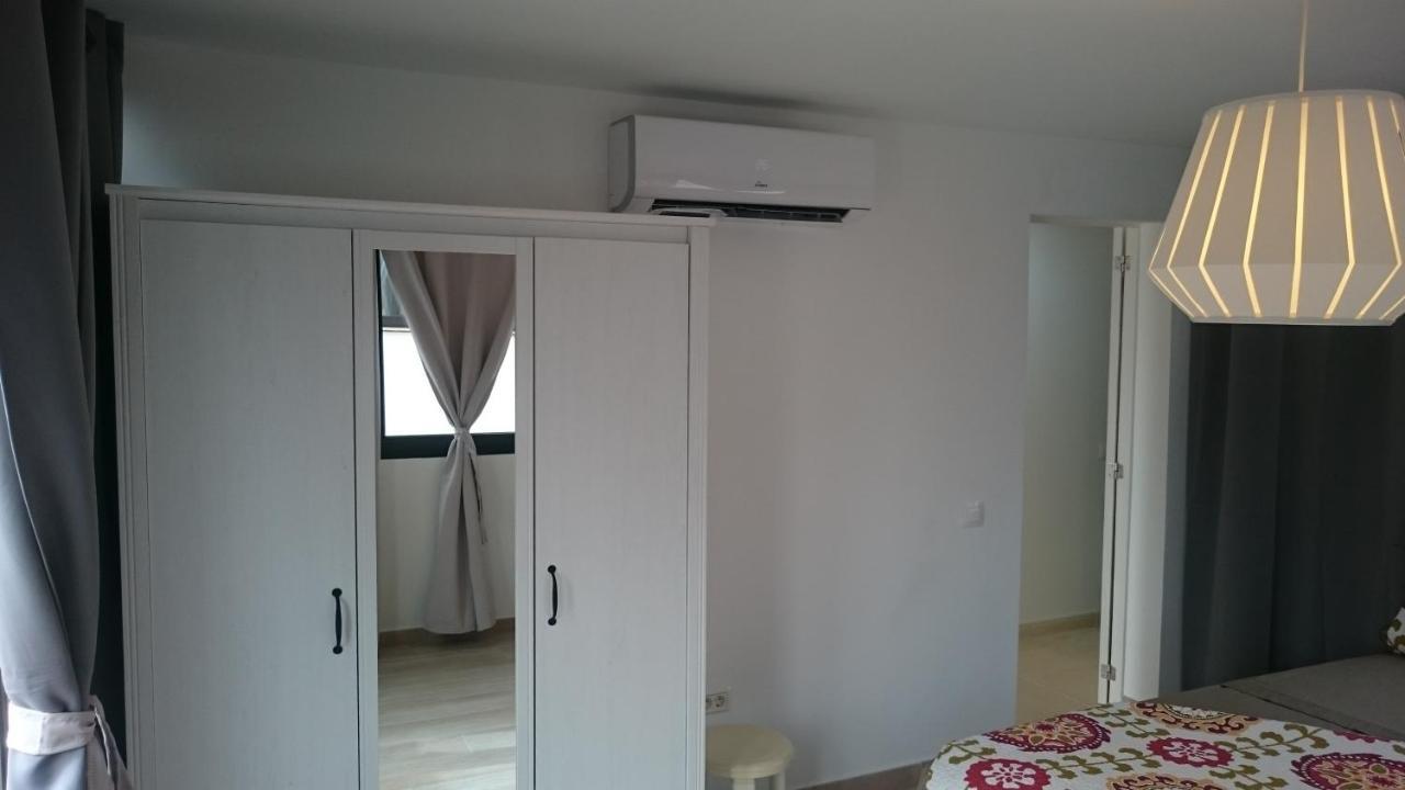 Bambù Apartment Arona  Bagian luar foto