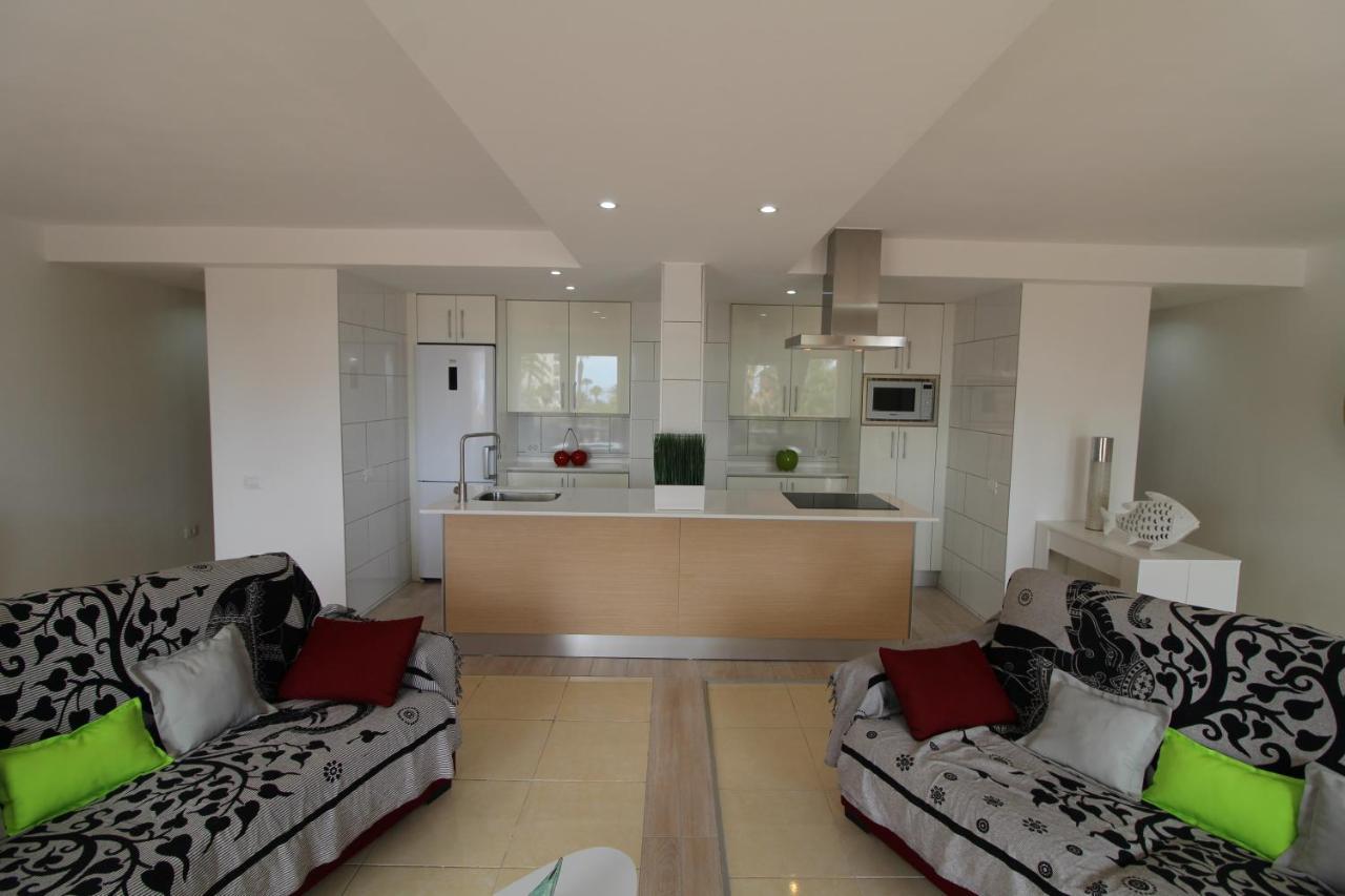 Bambù Apartment Arona  Bagian luar foto