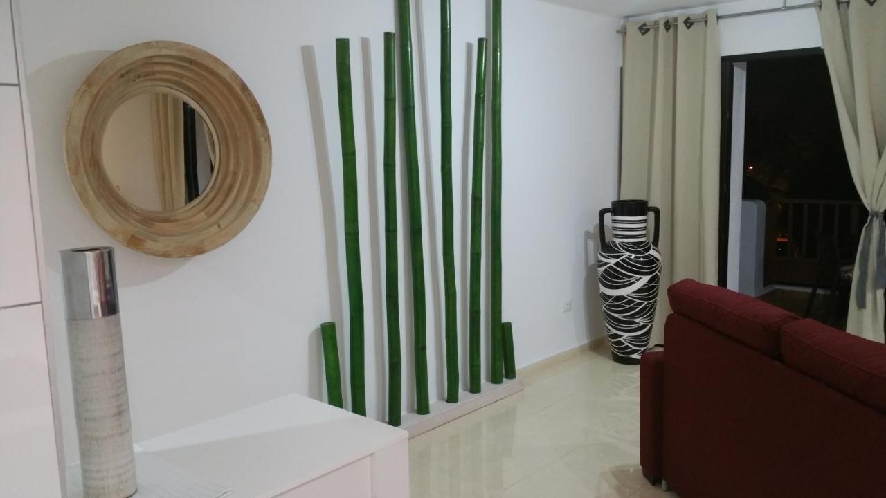 Bambù Apartment Arona  Bagian luar foto