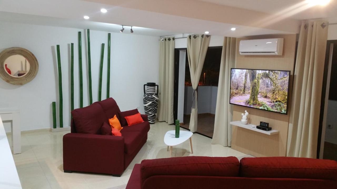 Bambù Apartment Arona  Bagian luar foto