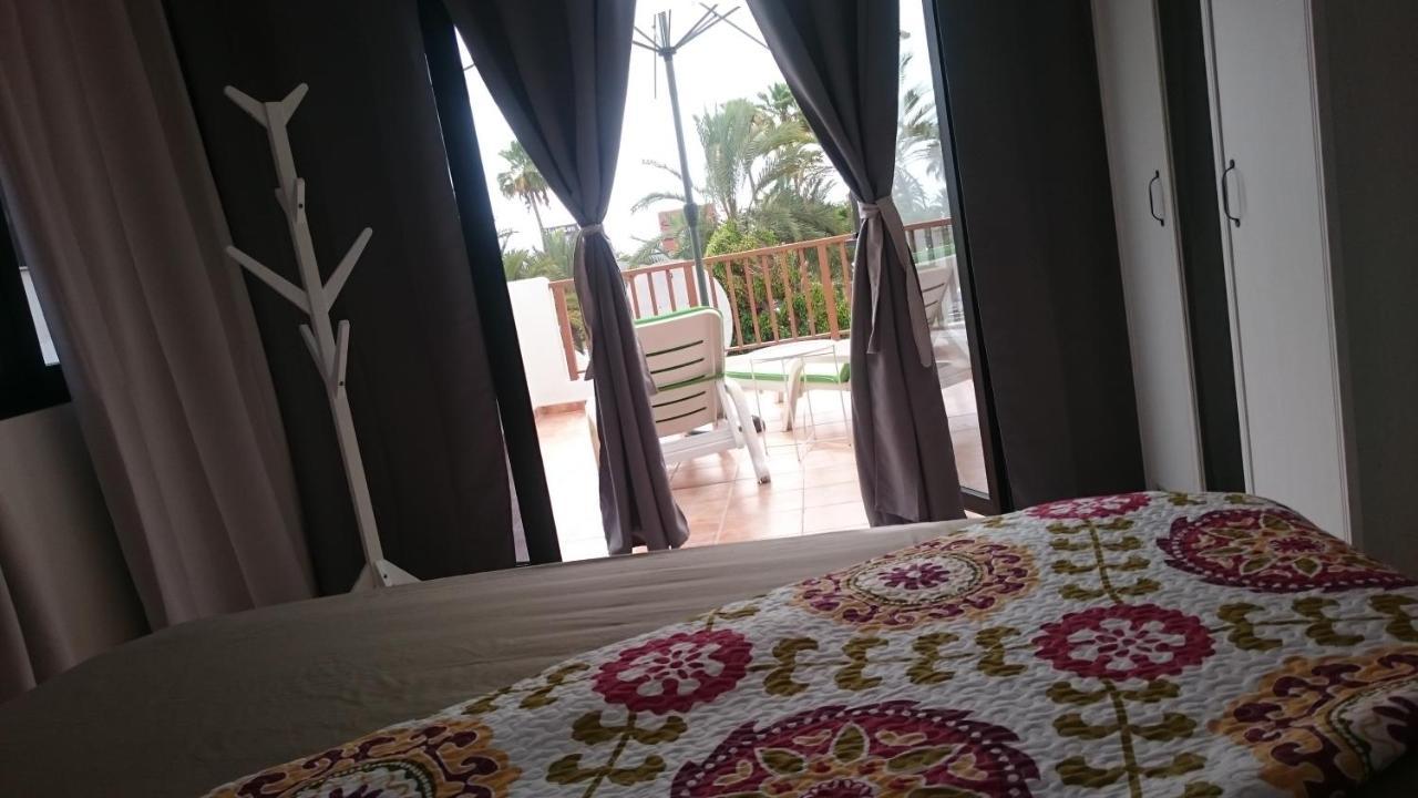 Bambù Apartment Arona  Bagian luar foto