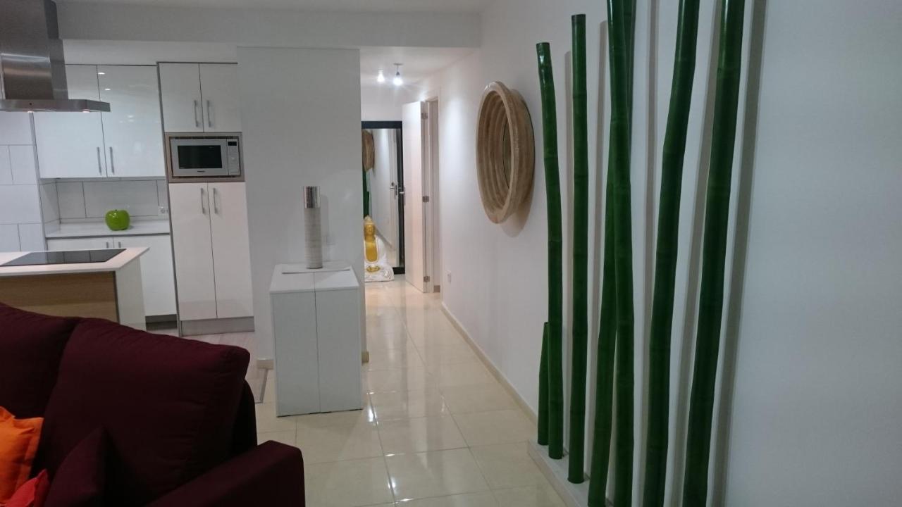 Bambù Apartment Arona  Bagian luar foto