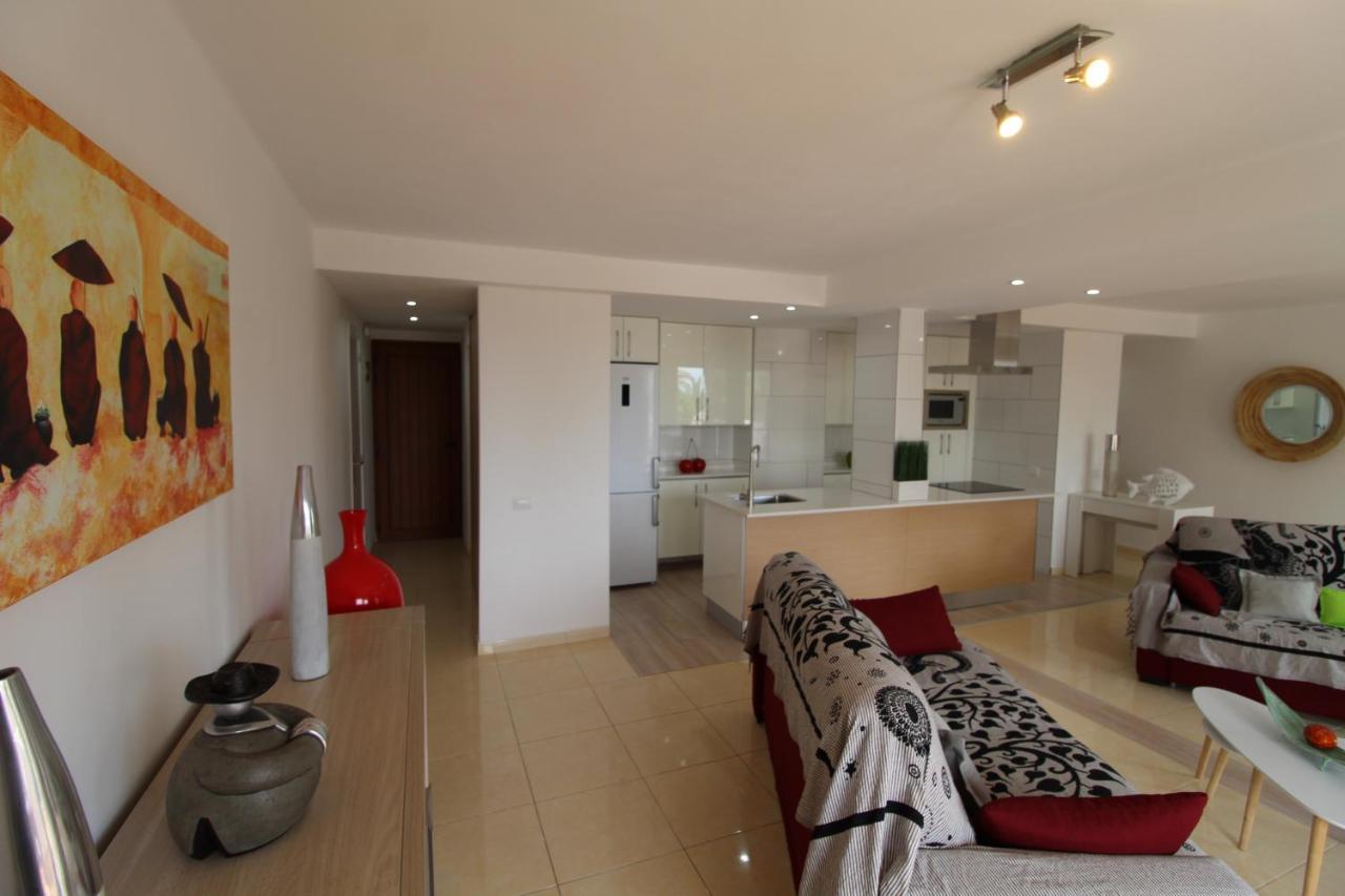 Bambù Apartment Arona  Bagian luar foto